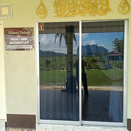 Heal Inn Roomstay- Islamic Guest Kangar Bagian luar foto
