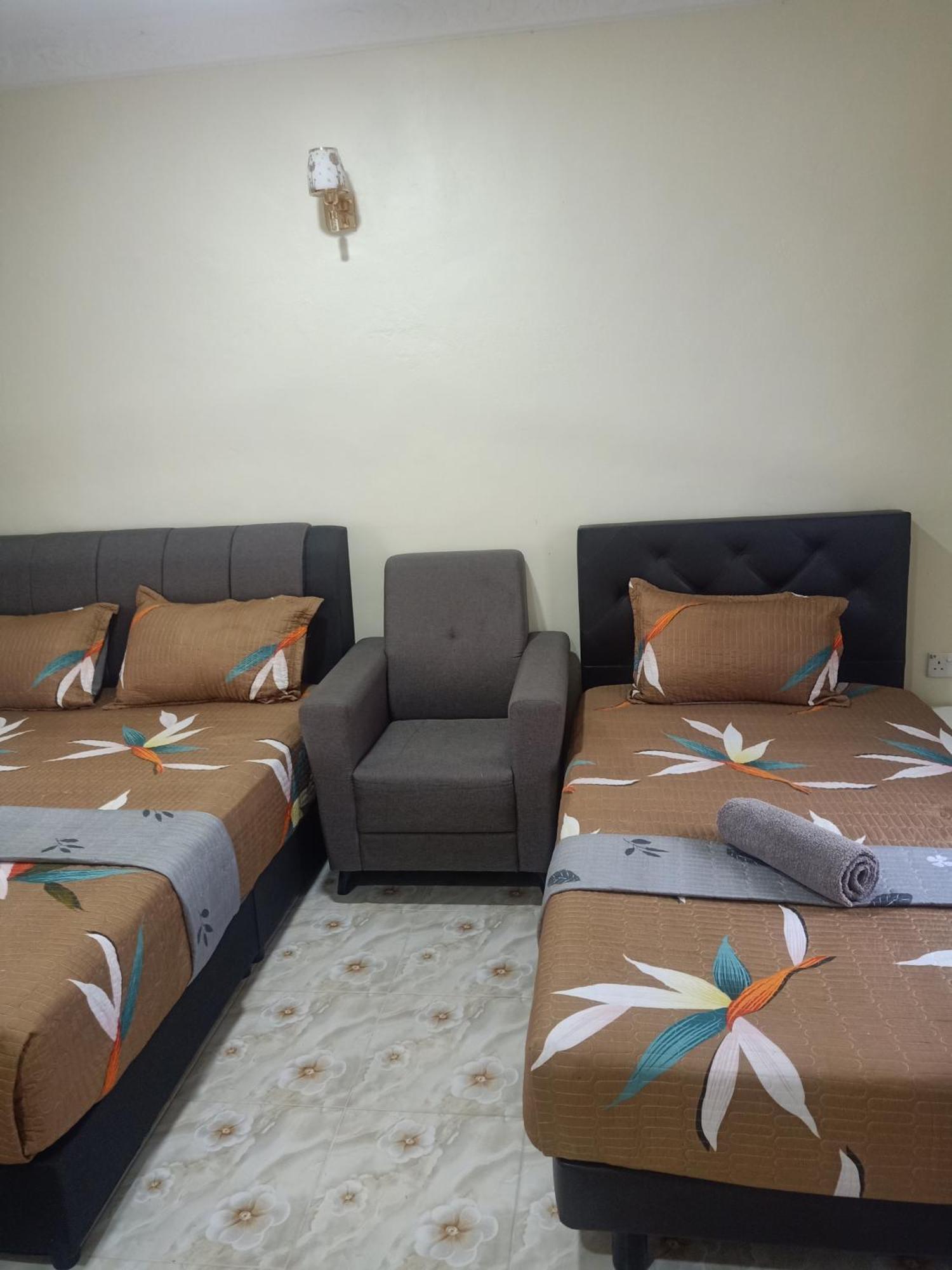 Heal Inn Roomstay- Islamic Guest Kangar Bagian luar foto