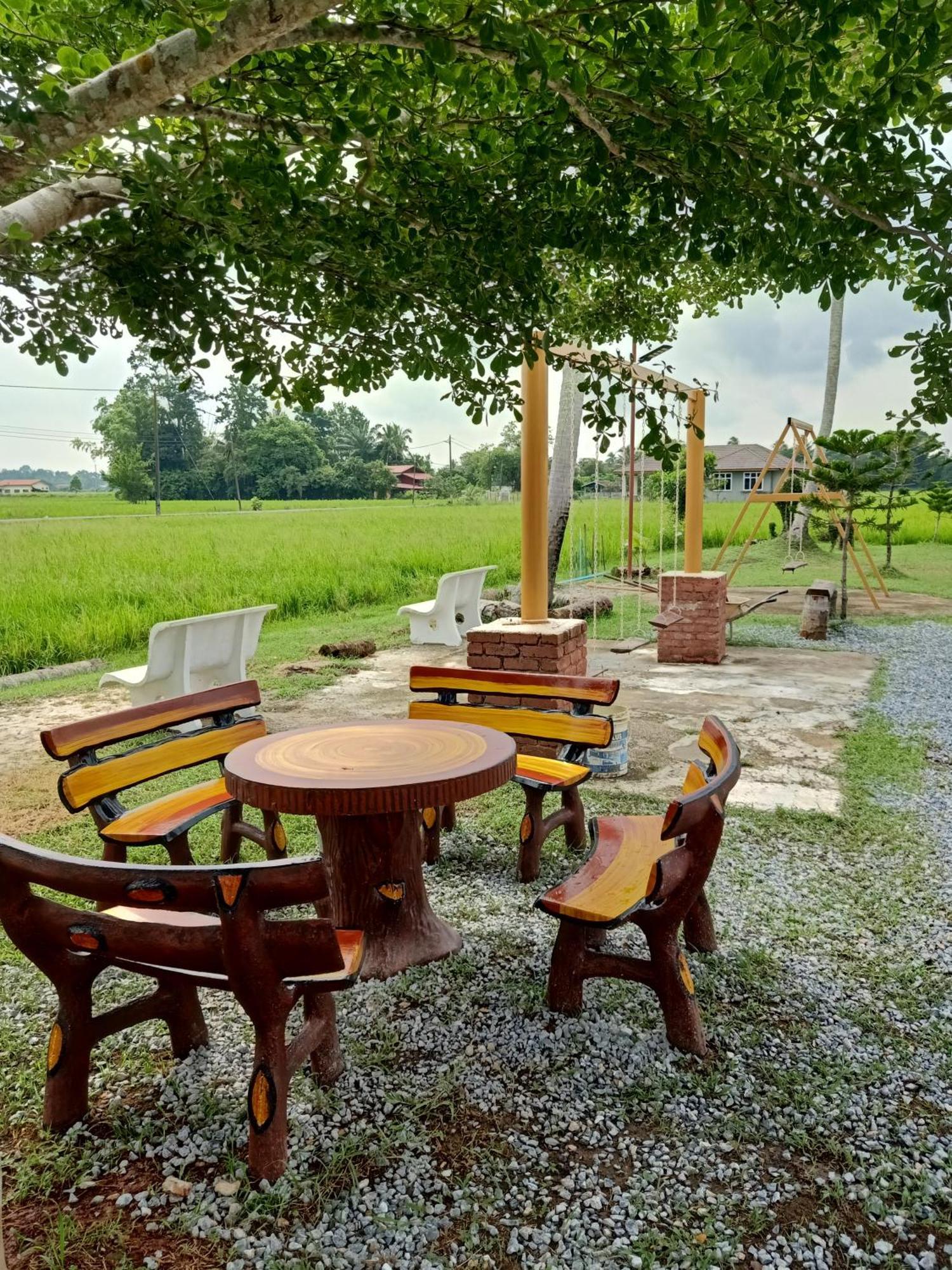 Heal Inn Roomstay- Islamic Guest Kangar Bagian luar foto