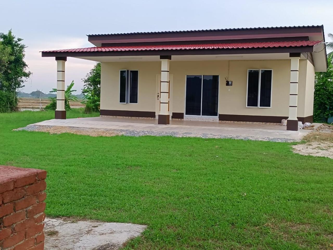 Heal Inn Roomstay- Islamic Guest Kangar Bagian luar foto